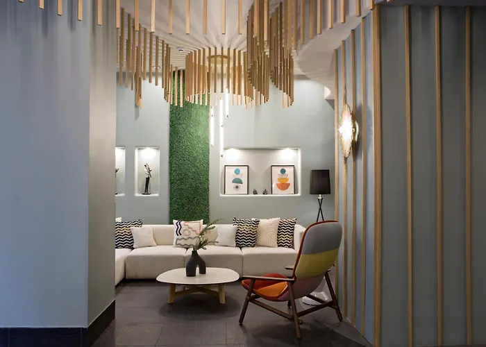 Central Hotel, Trademark Collection By Wyndham
