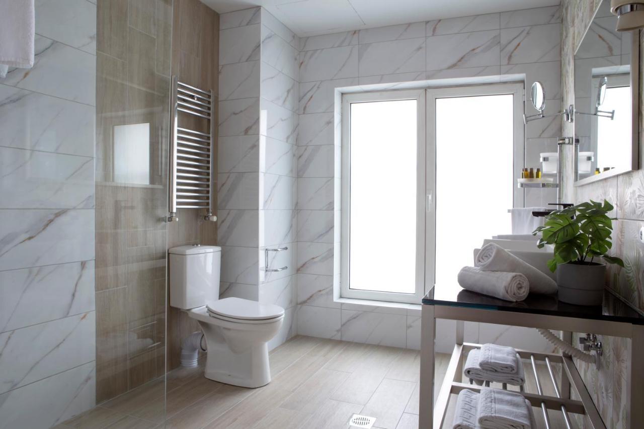 Hotel Hotel, Trademark Collection By Wyndham 4*