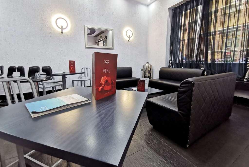 Hotel, Trademark Collection By Wyndham Hotel Bukarest