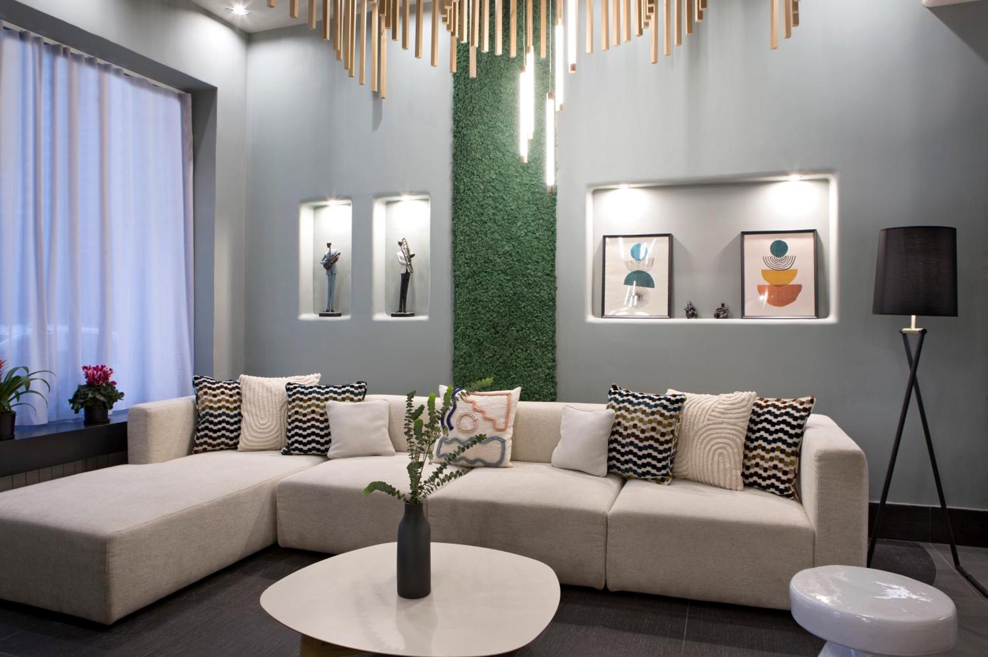 Hotel, Trademark Collection By Wyndham 4* Bukarest