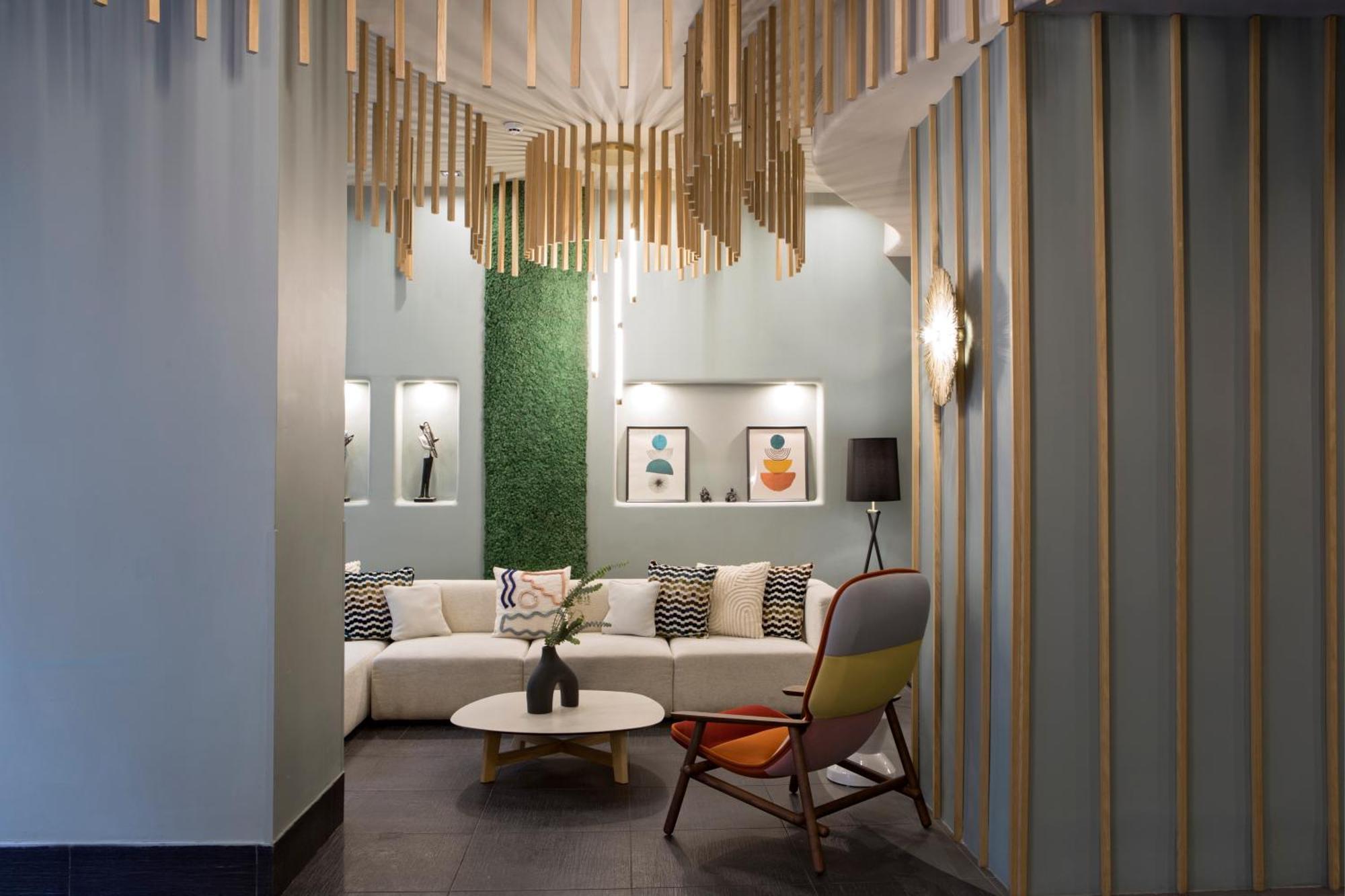 Hotel, Trademark Collection By Wyndham 4*